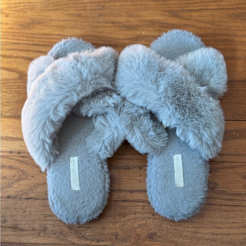 Halluci Gray Faux Fur Cross-Band Slippers Size 38/39